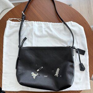 Mott Messenger Bag 33 With Souvenir Pins Customization